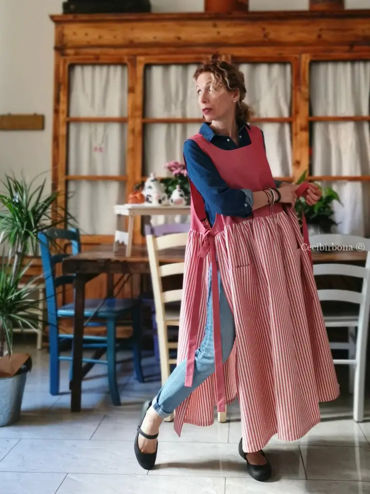 Grembiule in cotone rosso ciliegia (Ref. 394)) grembiule donna tessuti moderni