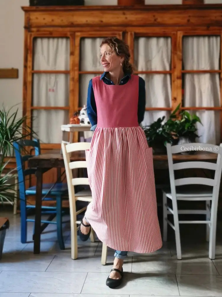 Grembiule in cotone rosso ciliegia (Ref. 394)) grembiule donna tessuti moderni