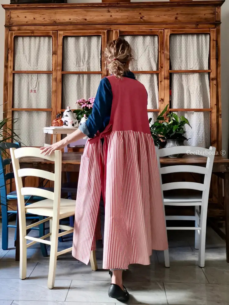 Grembiule in cotone rosso ciliegia (Ref. 394)) grembiule donna tessuti moderni