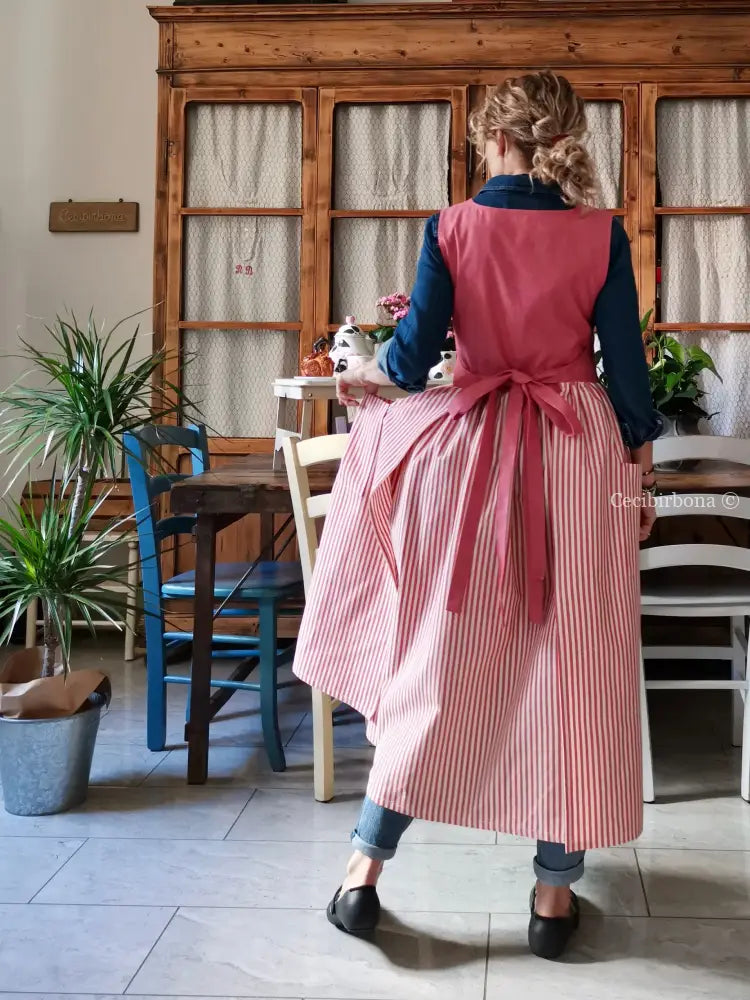 Grembiule in cotone rosso ciliegia (Ref. 394)) grembiule donna tessuti moderni