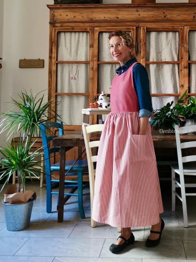 Grembiule in cotone rosso ciliegia (Ref. 394)) grembiule donna tessuti moderni