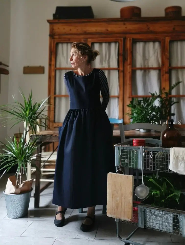 Grembiule in cotone spigato blu (Ref. 388) grembiule donna tessuti moderni