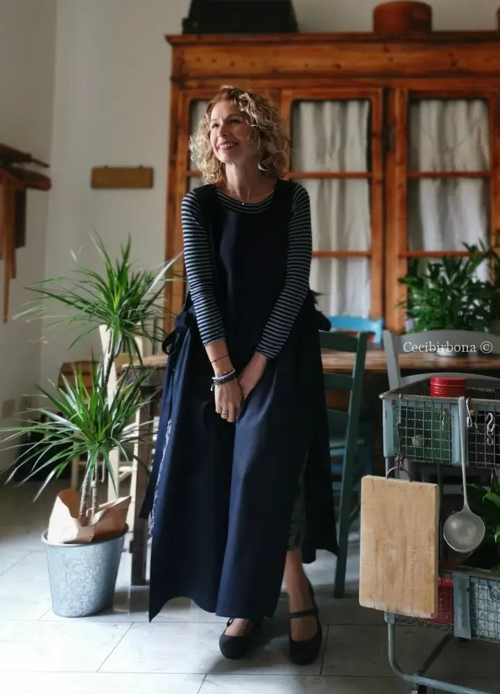 Grembiule in cotone spigato blu (Ref. 388) grembiule donna tessuti moderni