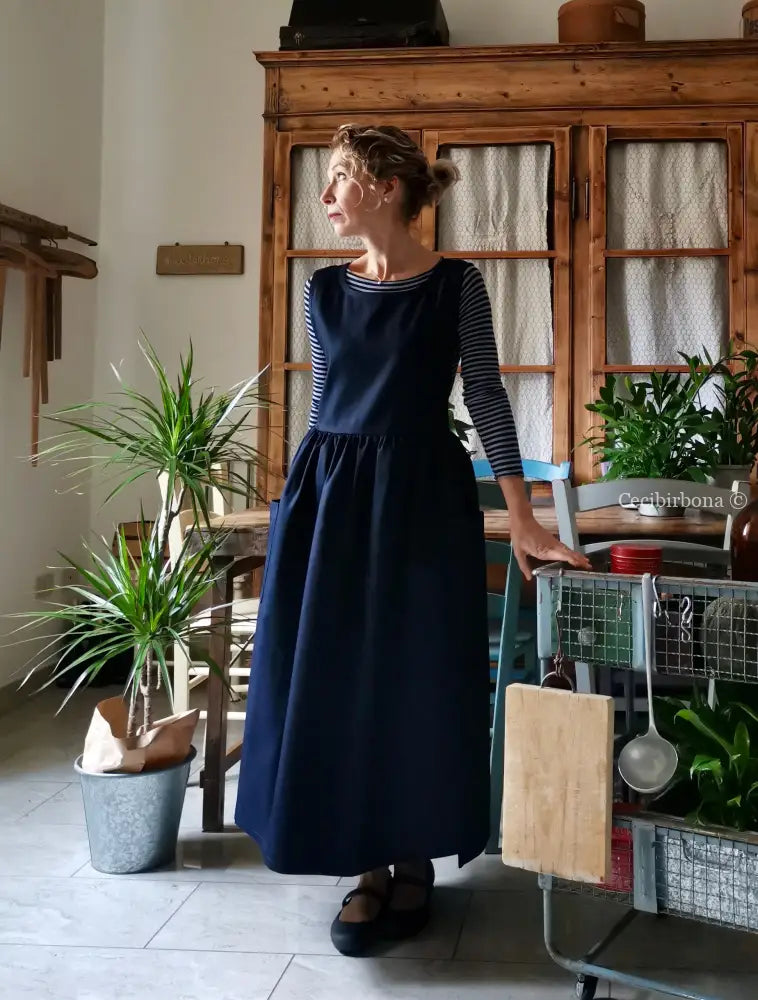 Grembiule in cotone spigato blu (Ref. 388) grembiule donna tessuti moderni