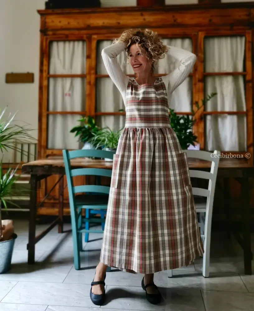 Grembiule in cotone tartan marrone (Ref. 378) grembiule donna tessuti moderni