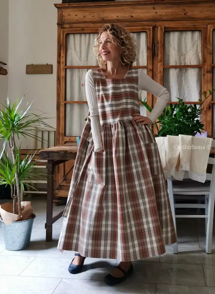 Grembiule in cotone tartan marrone (Ref. 378) grembiule donna tessuti moderni