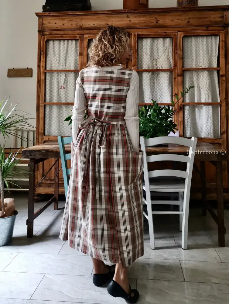 Grembiule in cotone tartan marrone (Ref. 378) grembiule donna tessuti moderni