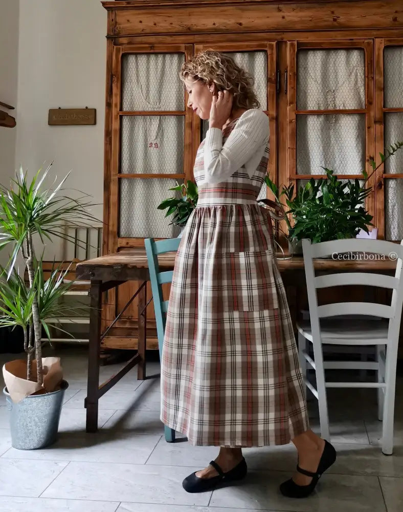 Grembiule in cotone tartan marrone (Ref. 378) grembiule donna tessuti moderni