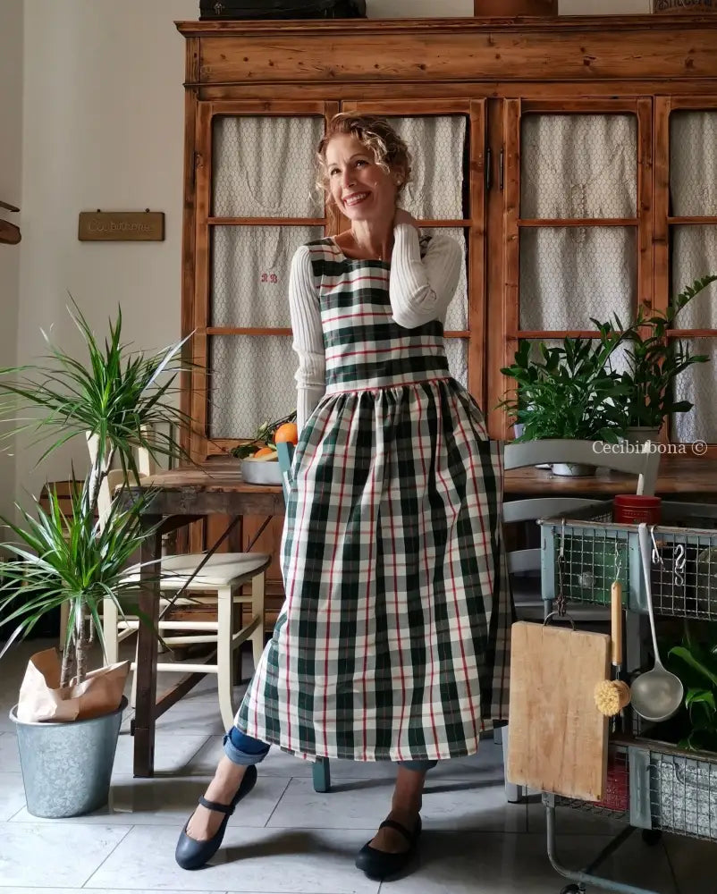 Grembiule in cotone tartan verde (Ref. 379) grembiule donna tessuti moderni