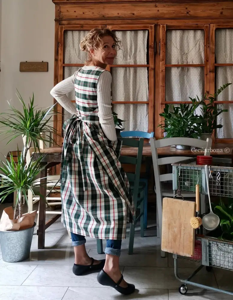 Grembiule in cotone tartan verde (Ref. 379) grembiule donna tessuti moderni