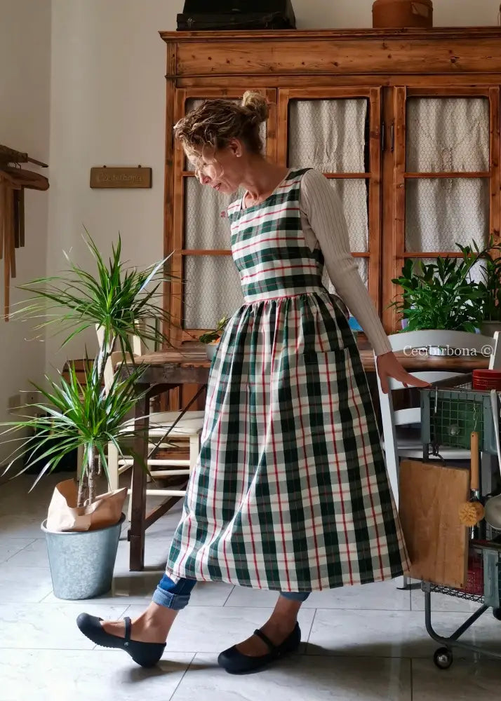 Grembiule in cotone tartan verde (Ref. 379) grembiule donna tessuti moderni