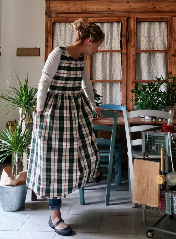 Grembiule in cotone tartan verde (Ref. 379) grembiule donna tessuti moderni