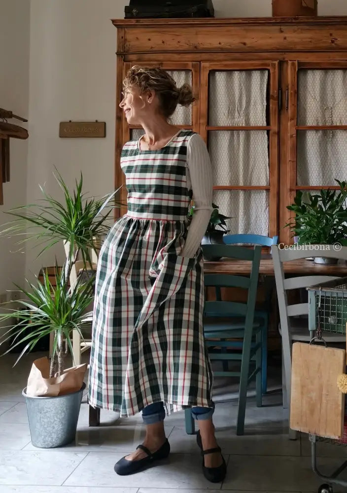 Grembiule in cotone tartan verde (Ref. 379) grembiule donna tessuti moderni