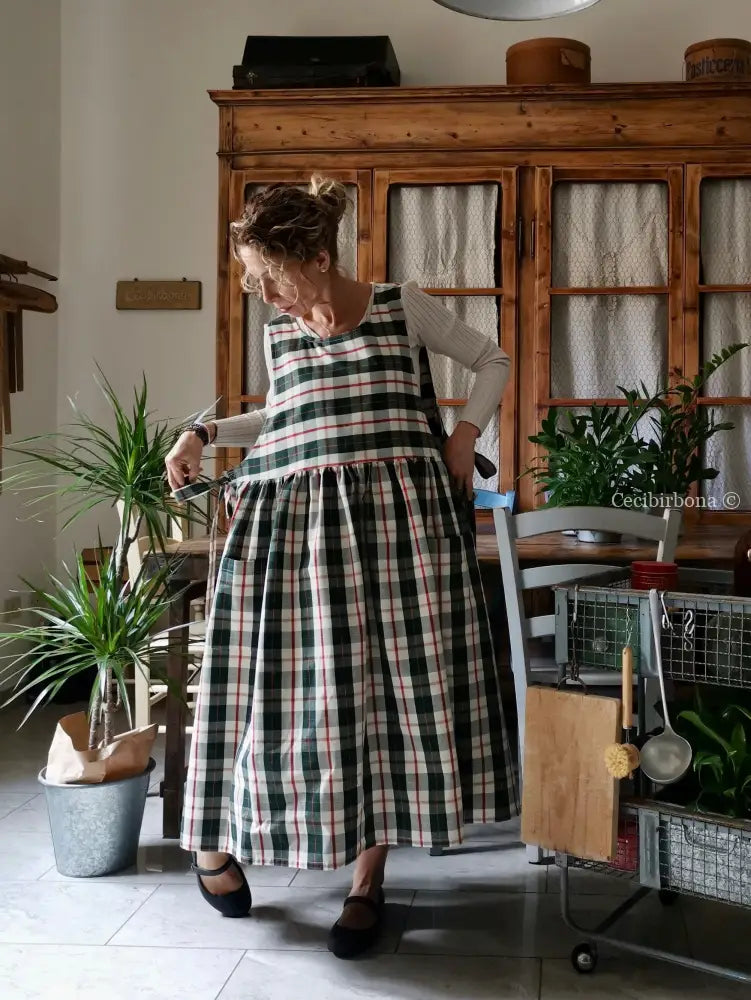 Grembiule in cotone tartan verde (Ref. 379) grembiule donna tessuti moderni