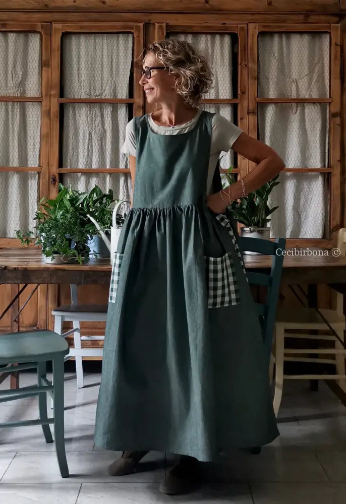 Grembiule in cotone verde scuro e a quadri (Ref. 327) grembiule donna tessuti moderni