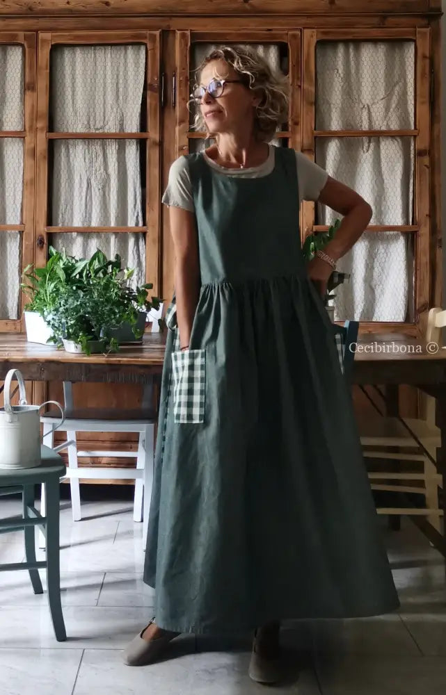 Grembiule in cotone verde scuro e a quadri (Ref. 327) grembiule donna tessuti moderni