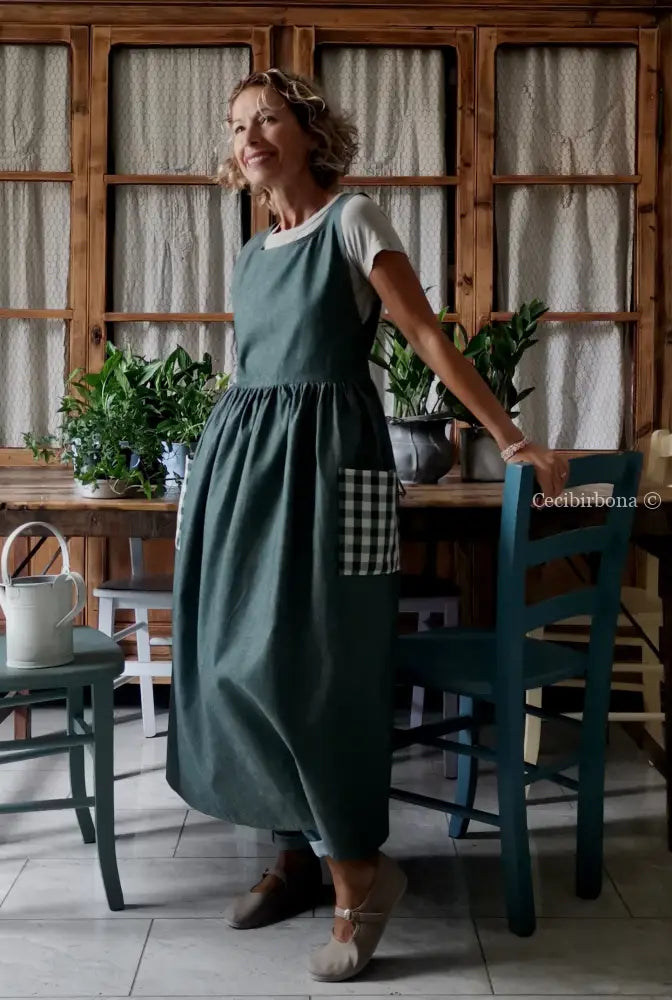 Grembiule in cotone verde scuro e a quadri (Ref. 327) grembiule donna tessuti moderni