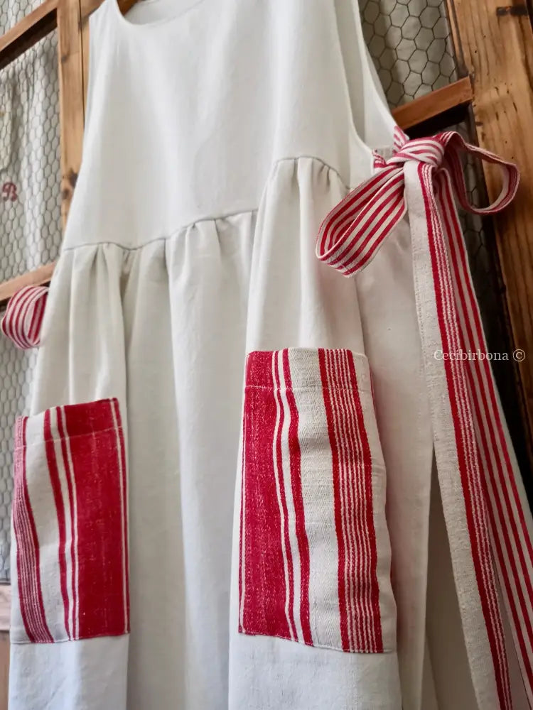 Grembiule in cotone vintage con dettagli in tessuto da materassi grembiule donna antico