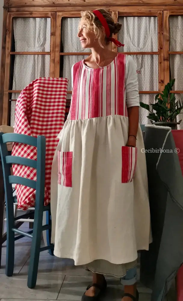 Grembiule in cotone vintage con dettagli in tessuto da materassi grembiule donna antico