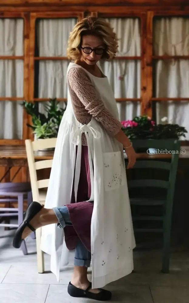 Grembiule in cotone vintage con le margherite (Rif. 156) grembiule donna in tessuto antico