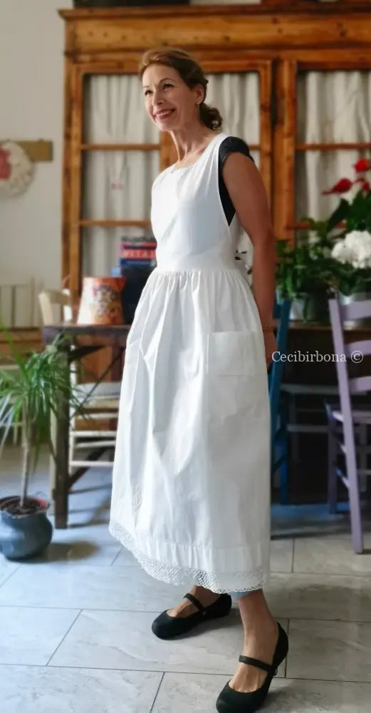 Grembiule in cotone vintage con pizzo e monogramma TS (Ref. 499) grembiule donna tessuti antichi