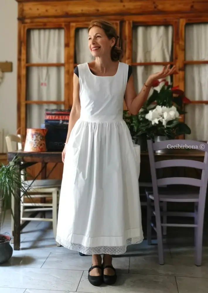 Grembiule in cotone vintage con pizzo e monogramma TS (Ref. 499) grembiule donna tessuti antichi