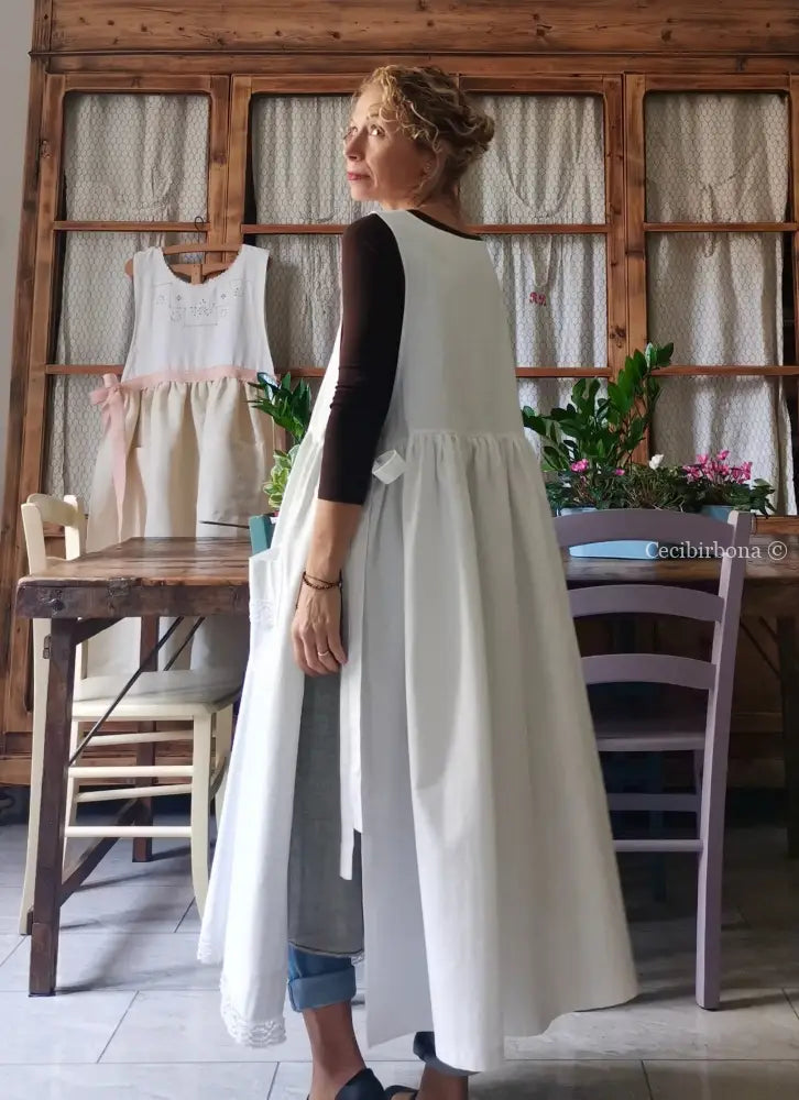 Grembiule in cotone vintage con pizzo (Ref. 56) grembiule donna tessuti antichi