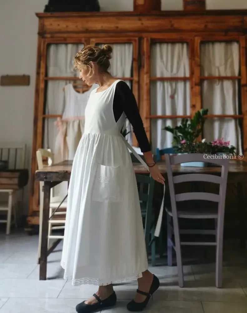 Grembiule in cotone vintage con pizzo (Ref. 56) grembiule donna tessuti antichi