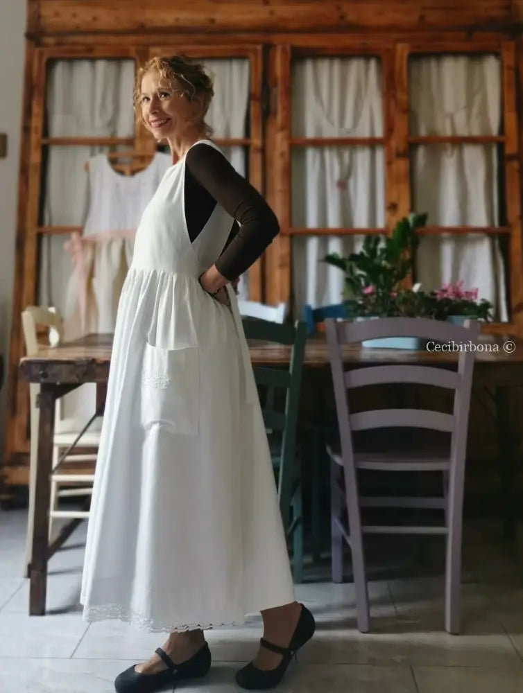 Grembiule in cotone vintage con pizzo (Ref. 56) grembiule donna tessuti antichi