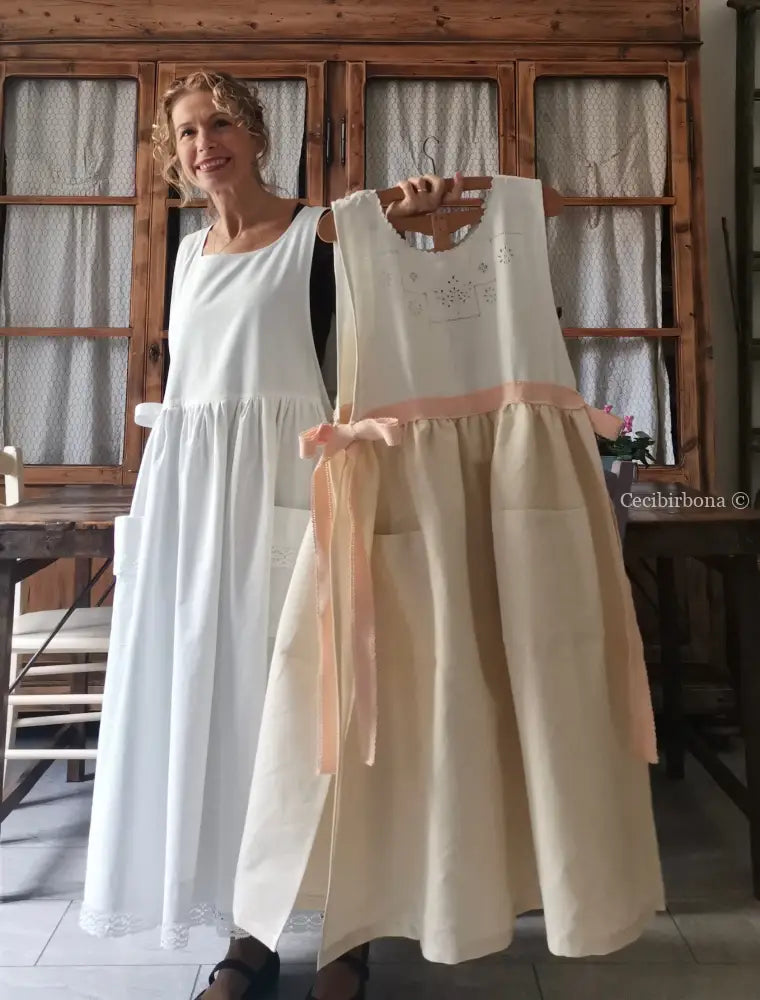 Grembiule in cotone vintage con pizzo (Ref. 56) grembiule donna tessuti antichi