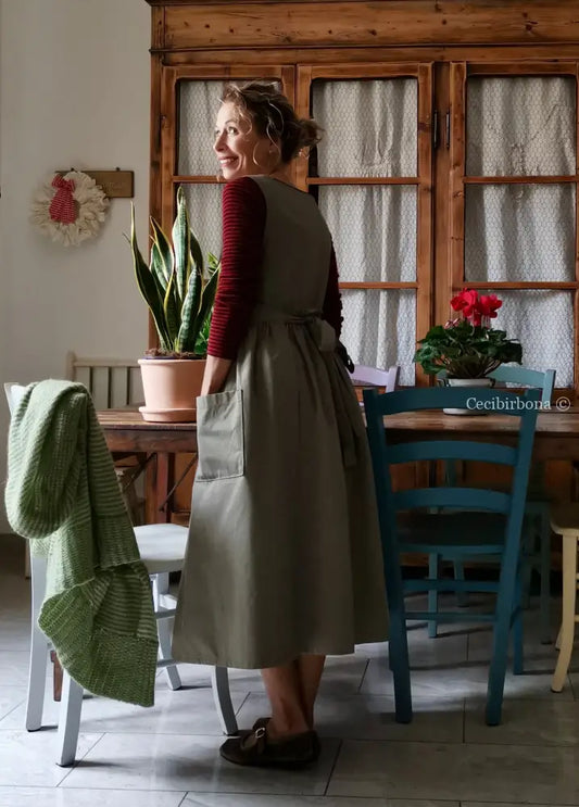 Grembiule in cotone vintage verde oliva (Ref. 452) grembiule donna tessuti moderni