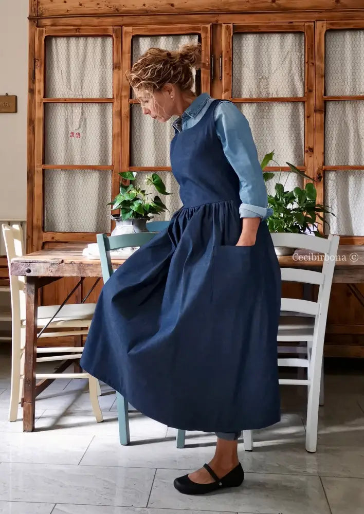 Grembiule in denim blu di lino (Ref. 400) grembiule donna tessuti moderni