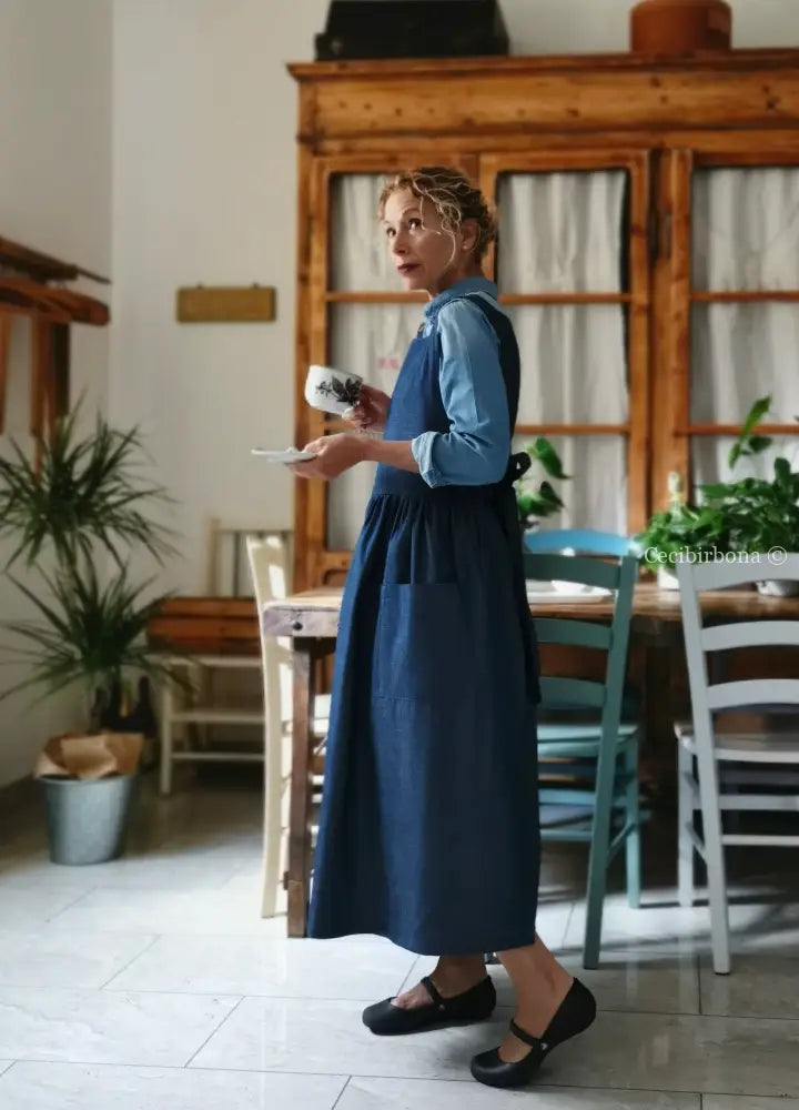 Grembiule in denim blu di lino (Ref. 400) grembiule donna tessuti moderni