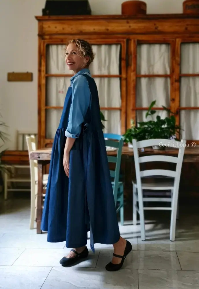 Grembiule in denim blu di lino (Ref. 400) grembiule donna tessuti moderni