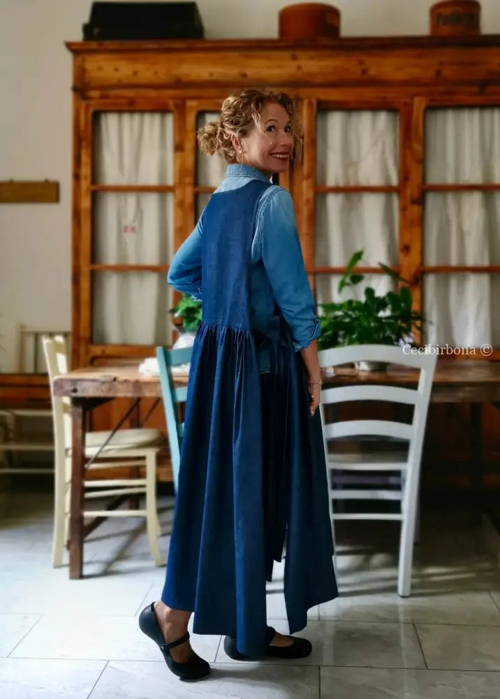 Grembiule in denim blu di lino (Ref. 400) grembiule donna tessuti moderni