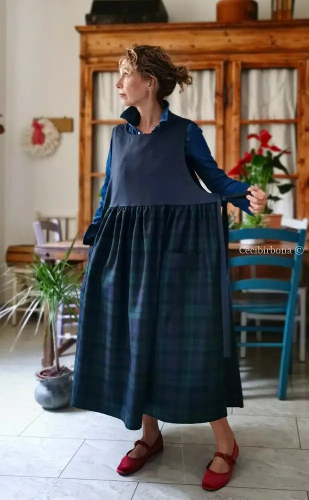 Grembiule in denim di lana e tartan blu e verde (Ref. 468) grembiule donna tessuti moderni