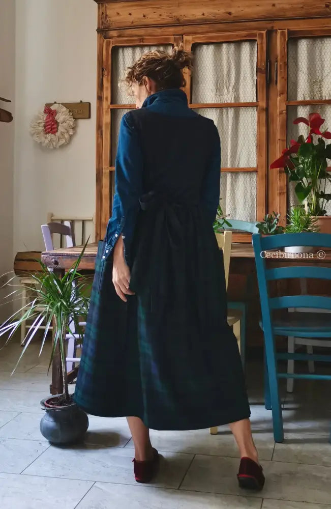 Grembiule in denim di lana e tartan blu e verde (Ref. 468) grembiule donna tessuti moderni