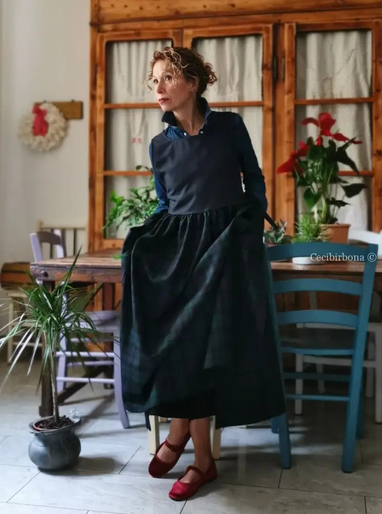 Grembiule in denim di lana e tartan blu e verde (Ref. 468) grembiule donna tessuti moderni