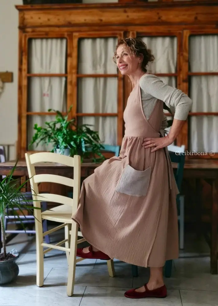 Grembiule in garza di cotone rosa antico e beige (Ref. 467) grembiule donna tessuti moderni