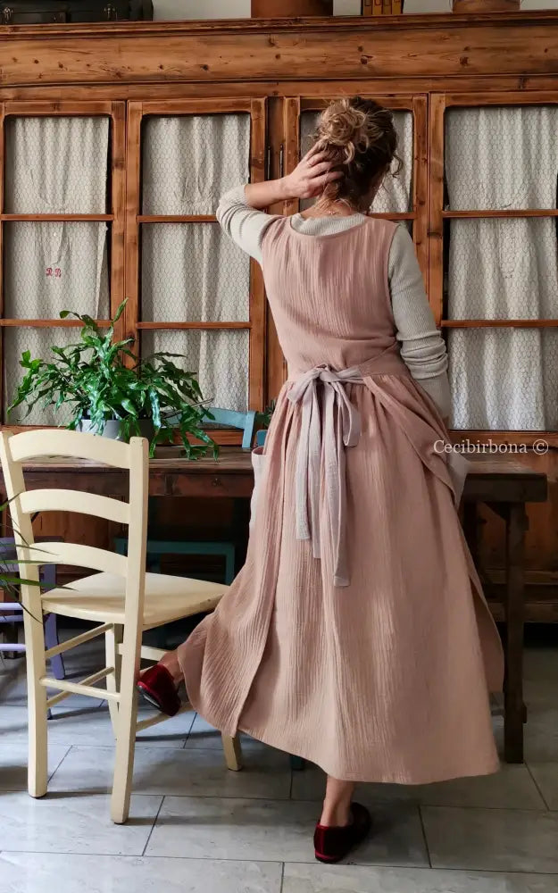 Grembiule in garza di cotone rosa antico e beige (Ref. 467) grembiule donna tessuti moderni