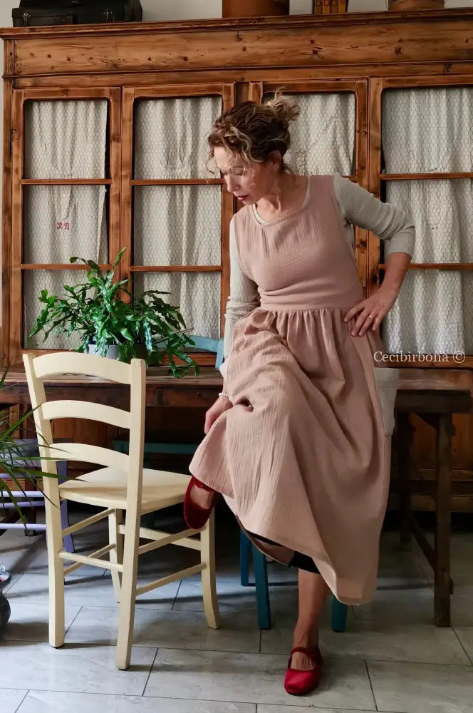 Grembiule in garza di cotone rosa antico e beige (Ref. 467) grembiule donna tessuti moderni