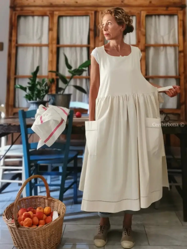 Grembiule in ghinea con sfilatura grembiule donna antico