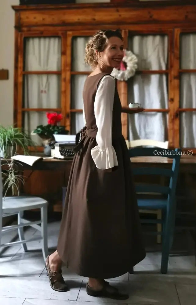 Grembiule in lana cacao (Ref. 442) grembiule donna tessuti moderni