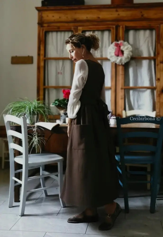 Grembiule in lana cacao (Ref. 442) grembiule donna tessuti moderni