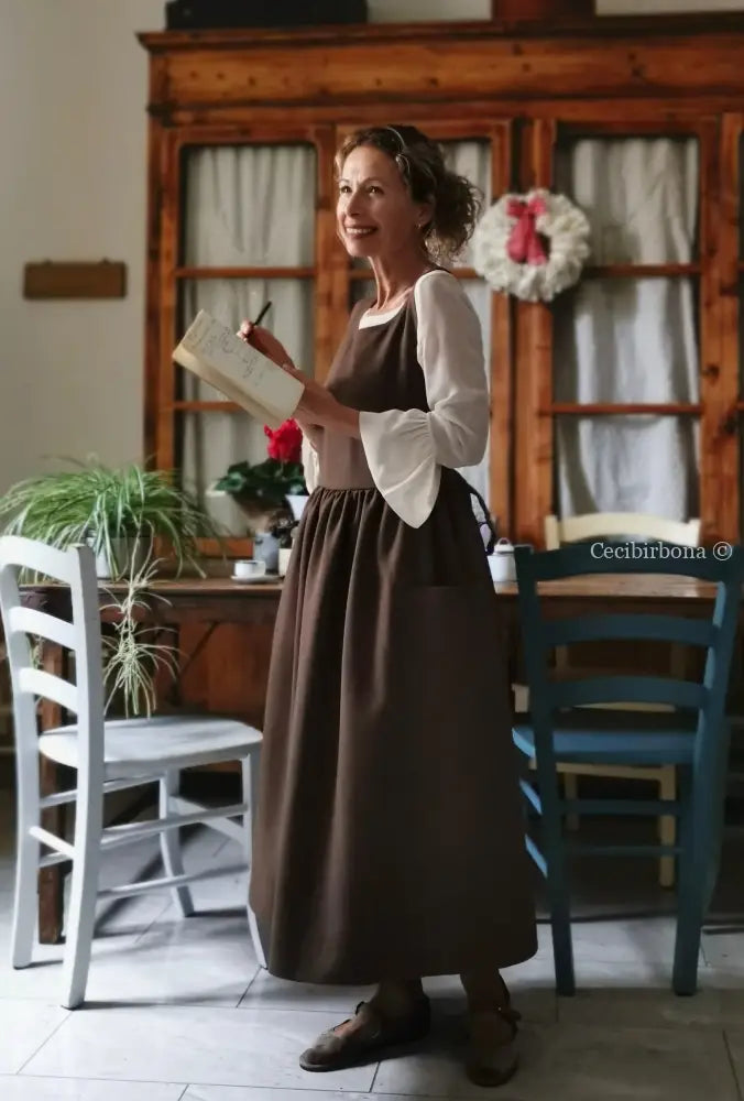 Grembiule in lana cacao (Ref. 442) grembiule donna tessuti moderni