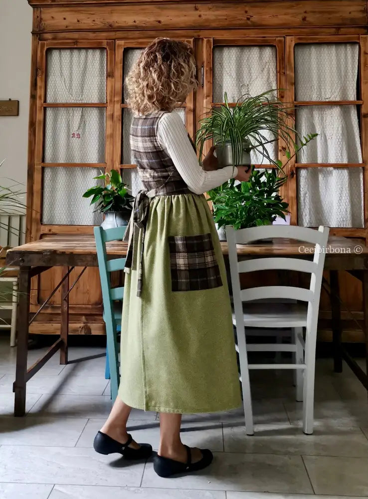 Grembiule in lana patchwork verde marrone (Ref.384) grembiule donna tessuti moderni