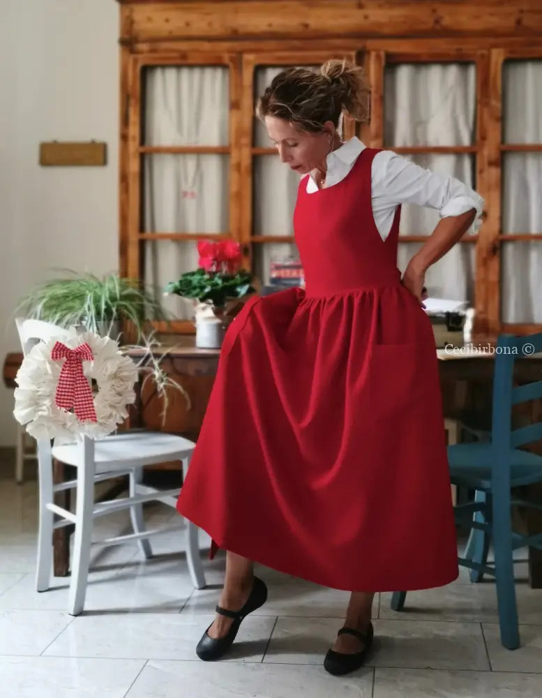 Grembiule in lana rossa (Ref. 447) grembiule donna tessuti moderni
