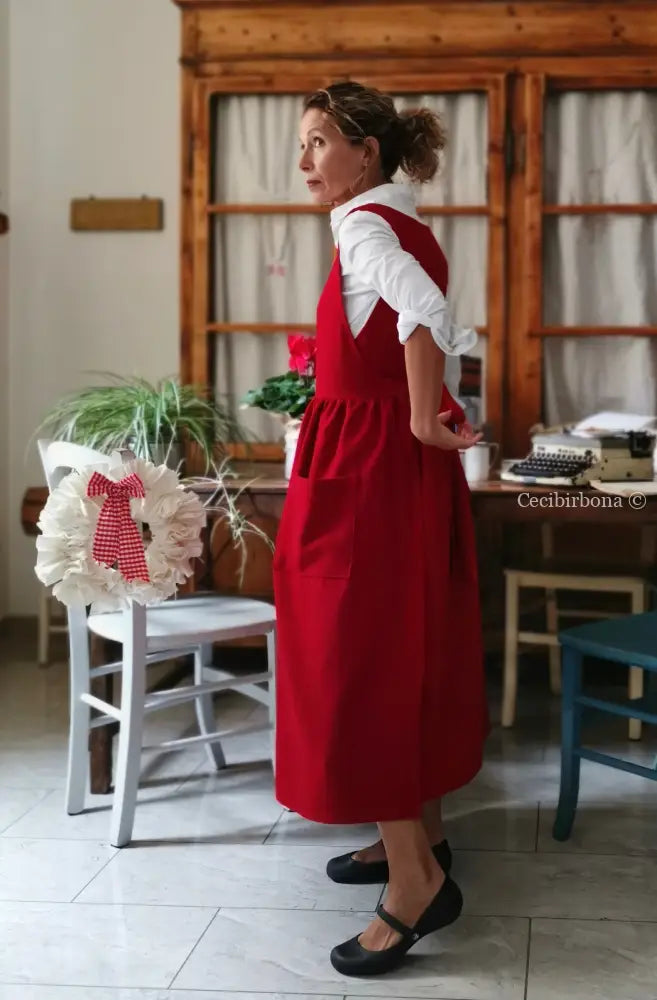 Grembiule in lana rossa (Ref. 447) grembiule donna tessuti moderni