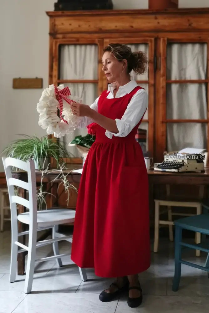 Grembiule in lana rossa (Ref. 447) grembiule donna tessuti moderni