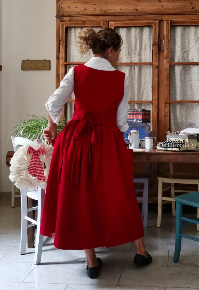 Grembiule in lana rossa (Ref. 447) grembiule donna tessuti moderni